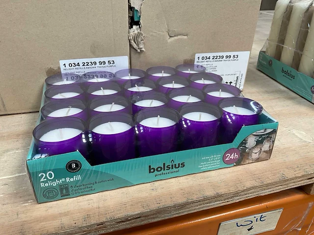 Bolsius doos á 4x20 stuks relight navulling (2x) - afbeelding 1 van  2
