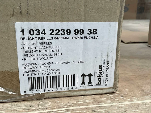 Bolsius doos á 4x20 stuks relight navulling - afbeelding 2 van  2