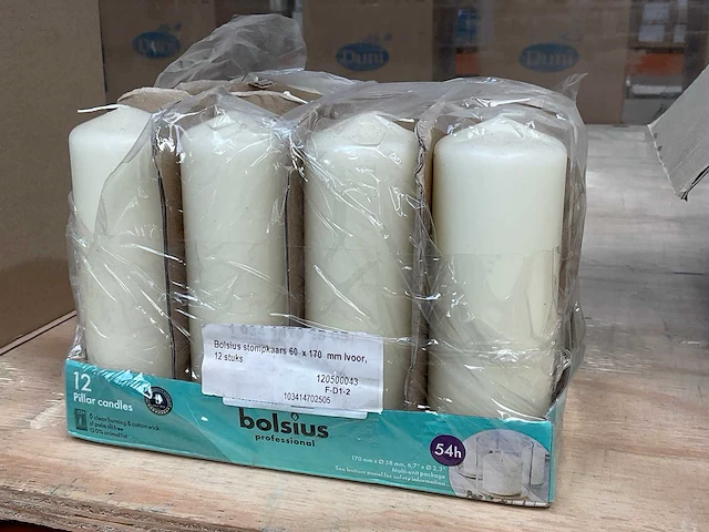 Bolsius stompkaars (12x) - afbeelding 1 van  1