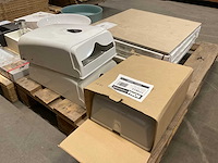 Boma handdoek dispenser (3x) - afbeelding 1 van  5