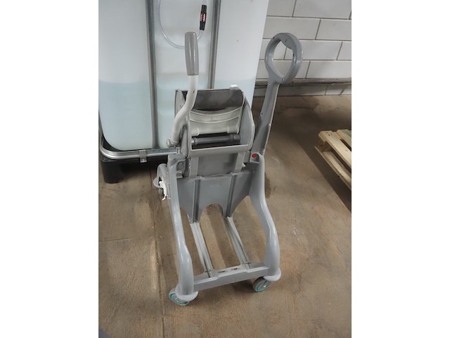 Boma - afbeelding 4 van  6