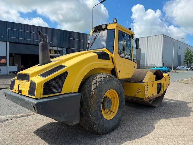 Bomac bw213-4 walssmachine voor de wegenbouw - afbeelding 3 van  10