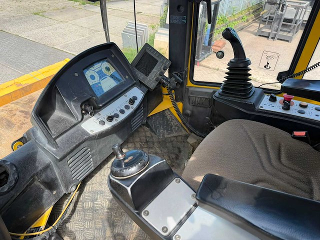 Bomac bw213-4 walssmachine voor de wegenbouw - afbeelding 9 van  10