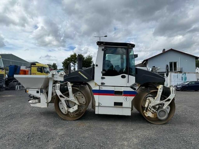 Bomag - 2013 - bw 174 ap-4 am walze 12 ton - grondwals - afbeelding 9 van  15