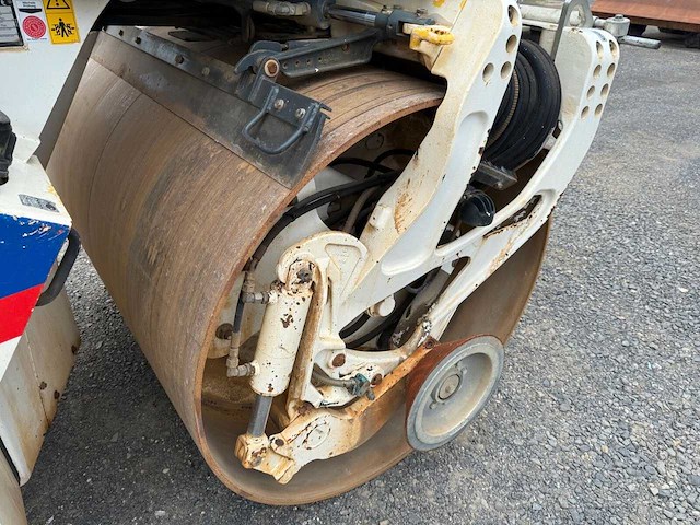 Bomag - 2013 - bw 174 ap-4 am walze 12 ton - grondwals - afbeelding 9 van  30