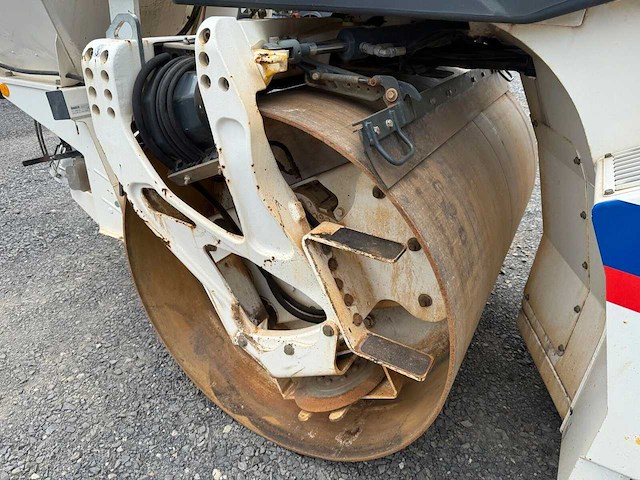 Bomag - 2013 - bw 174 ap-4 am walze 12 ton - grondwals - afbeelding 27 van  30