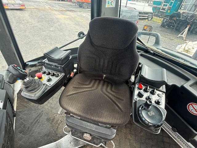 Bomag - 2013 - bw 174 ap-4 am walze 12 ton - grondwals - afbeelding 29 van  30