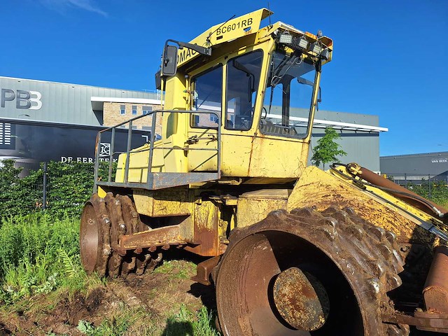 Bomag bc 601 rb afvalverdichter wiellader - afbeelding 11 van  16