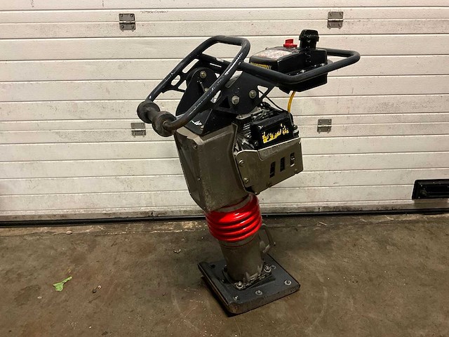 Bomag bvt 65 trilstamper - afbeelding 1 van  6