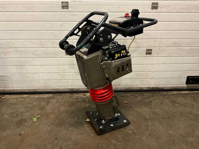 Bomag bvt 65 trilstamper - afbeelding 1 van  7