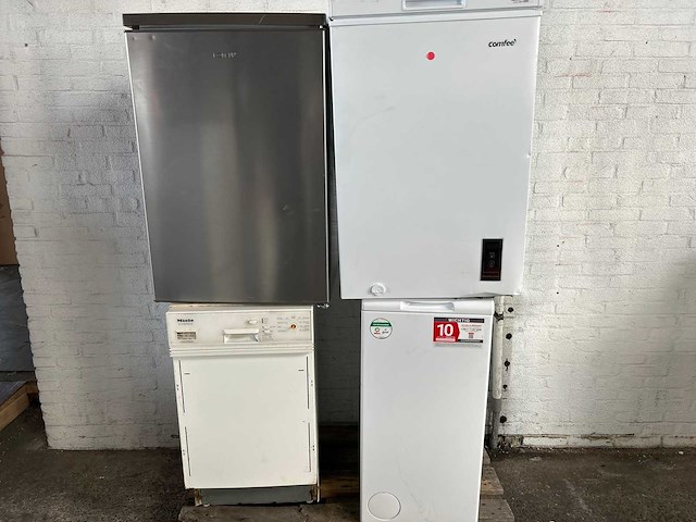 Bomann koelkast | comfee vriezer | miele vaatwasser | privileg wasmachine - afbeelding 1 van  10
