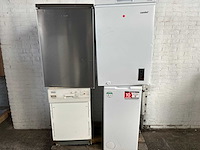 Bomann koelkast | comfee vriezer | miele vaatwasser | privileg wasmachine - afbeelding 1 van  10