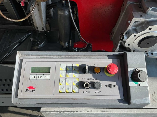 Bomar - transverse 510.330 ga - metal vertical band sawing machine - 2007 - afbeelding 4 van  7