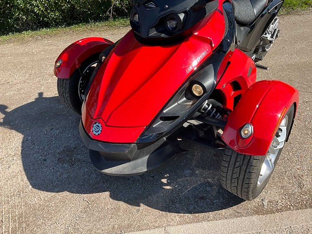 Bombardier can-am spider motorfiets - afbeelding 2 van  22