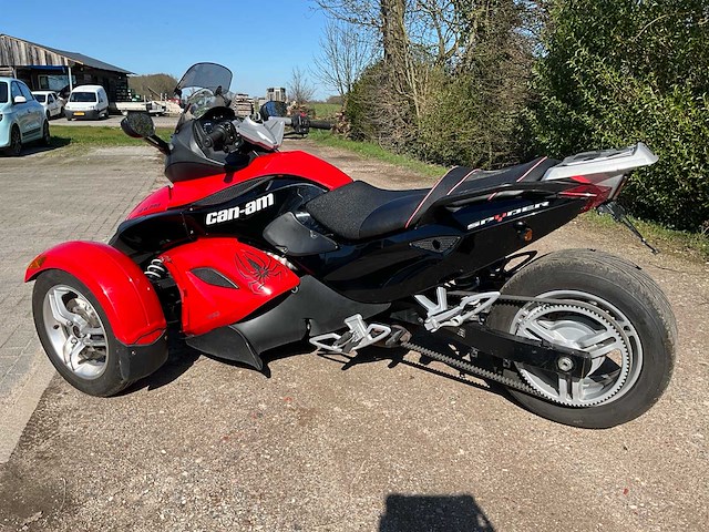 Bombardier can-am spider motorfiets - afbeelding 21 van  22