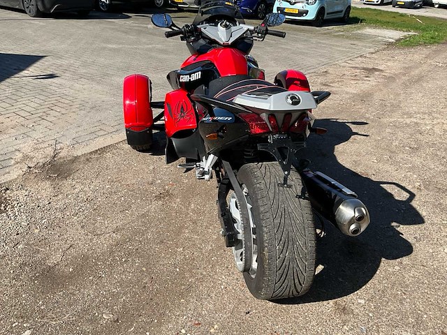 Bombardier can-am spider motorfiets - afbeelding 6 van  6