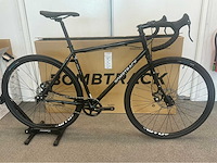 Bombtrack arise metallic black - maat m 52 cm racefiets - afbeelding 2 van  7