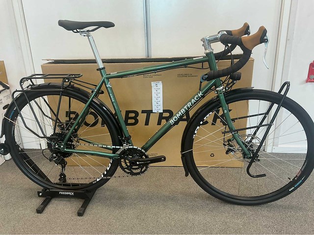 Bombtrack arise tour metallic groen - maat l 55 cm racefiets - afbeelding 4 van  11