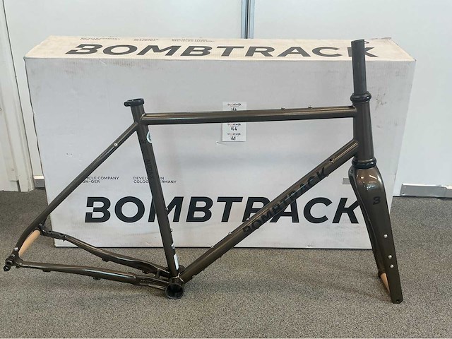 Bombtrack audax frame fork kit metallic dark brown l - 55 frameset - afbeelding 2 van  9