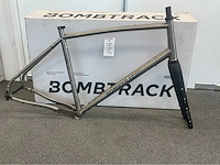 Bombtrack beyond ti frame fork kit titanium/black l - 52 frameset - afbeelding 2 van  9