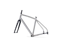 Bombtrack beyond ti frame fork kit titanium/black l - 52 frameset - afbeelding 4 van  9
