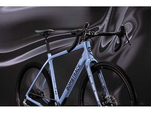 Bombtrack hook ext c lichtblauw - maat l gravelfiets - afbeelding 1 van  5