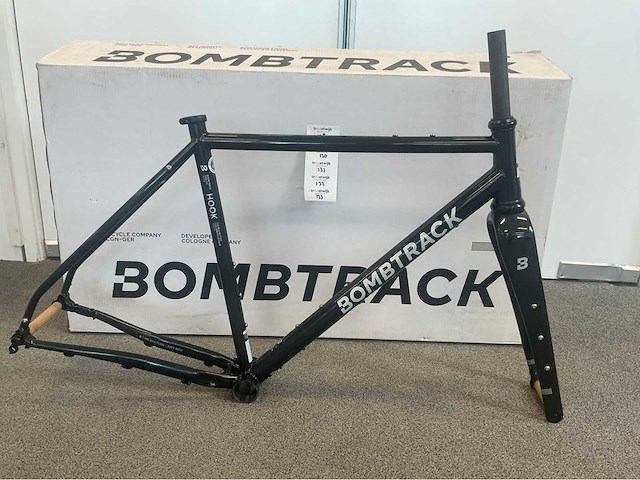 Bombtrack hook frame fork kit metallic black m - 52 frameset - afbeelding 2 van  9