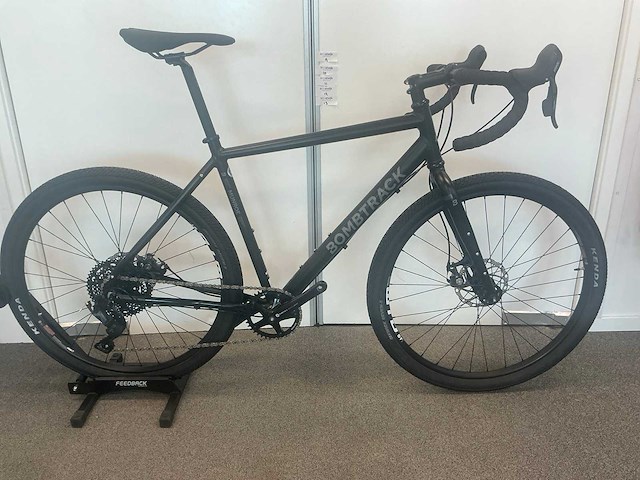 Bombtrack munroe sg matt black maat m 52 cm gravelfiets - afbeelding 4 van  11
