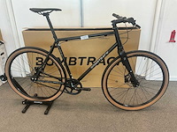 Bombtrack outlaw urban matt black maat s 50 cm singlespeed fiets - afbeelding 2 van  8