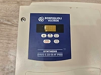 Bonfiglioli vectron - syn10 s 220 09 af - frequentieregelaar - afbeelding 3 van  4