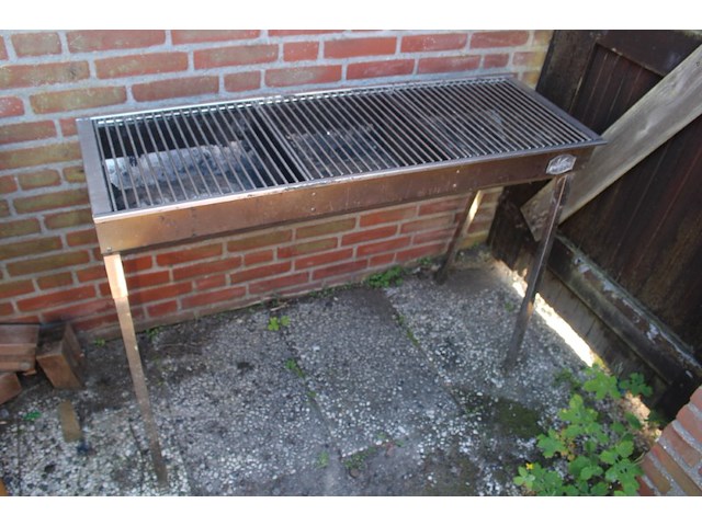 Bonfire rvs horeca houtskool barbecue - afbeelding 2 van  9
