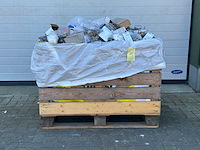 Bonfix sanitair pallet installatiemateriaal - afbeelding 1 van  4