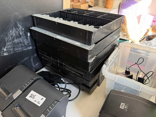 Bonnenprinters, betaalautomaten, kassalades en toebehoren (15x) - afbeelding 9 van  9