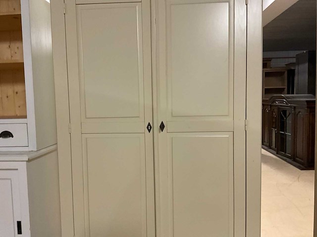 Bonneserra kledingkast - afbeelding 15 van  18