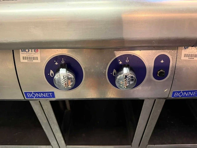 Bonnet - grill fornuis - afbeelding 5 van  6