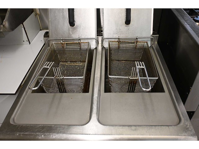 Bonnewits bon-line rvs dubbele friteuse - afbeelding 4 van  4
