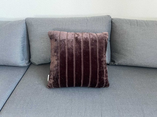 Bont kussen bruin 45x45cm (8x) - afbeelding 4 van  5