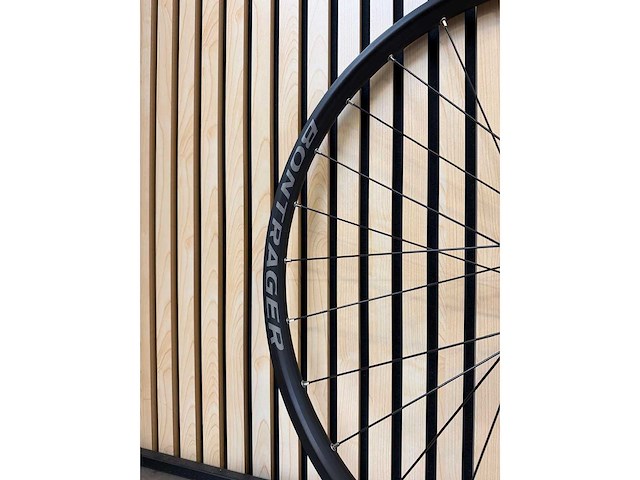 Bontrager - duster elite 29 - voorwiel - afbeelding 2 van  3