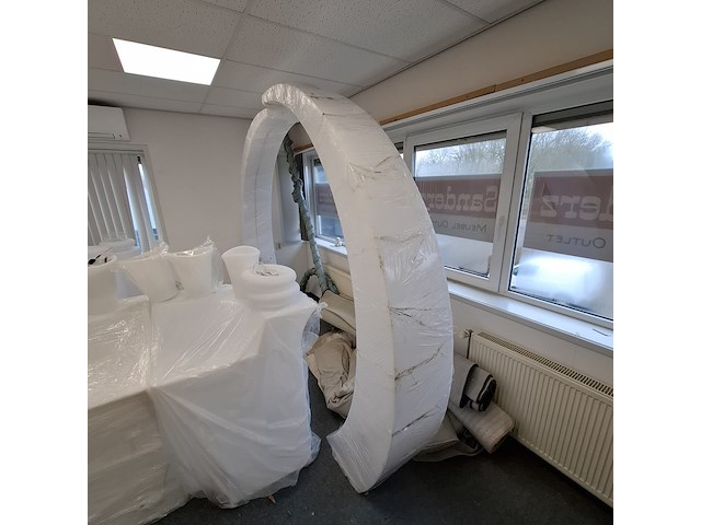 Boog met led verlichting wit - afbeelding 2 van  4