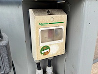 Booiz vloeistoftank met pomp - afbeelding 8 van  10