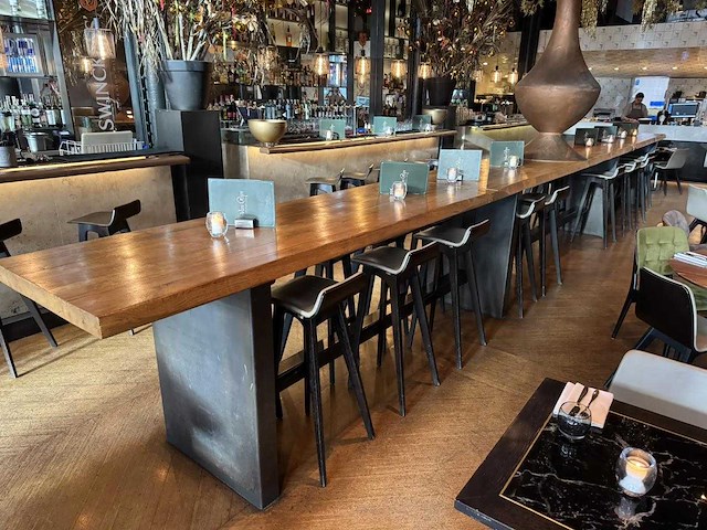 Boomstam bartafel (9,35 meter) - afbeelding 15 van  21