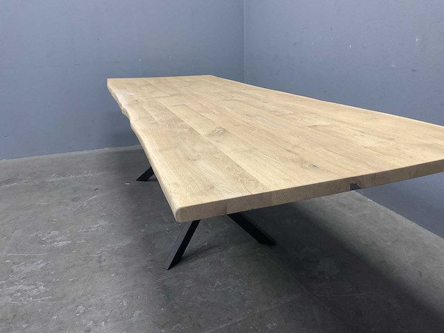 Boomstam eetkamertafel eiken natuur met onderstel - afbeelding 4 van  6