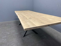 Boomstam eetkamertafel eiken natuur met onderstel - afbeelding 4 van  6