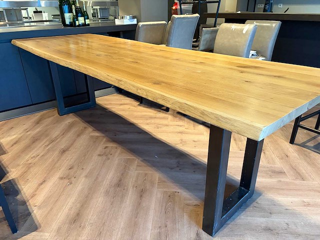 Boomstam eetkamertafel - afbeelding 1 van  6