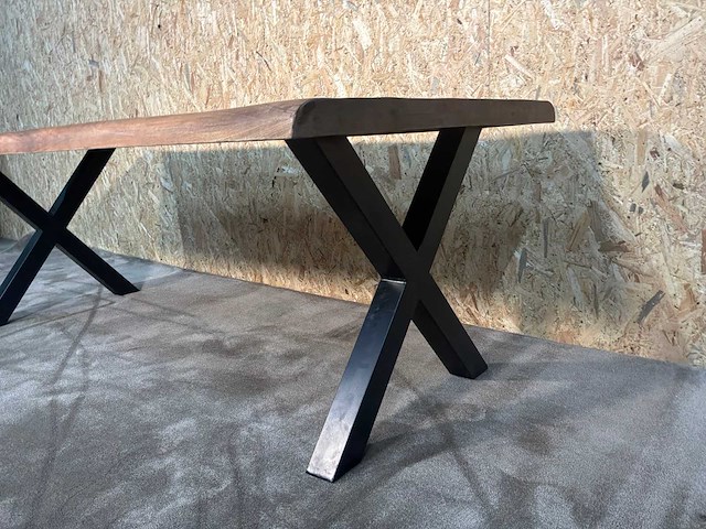 Boomstam eetkamertafel - afbeelding 1 van  15