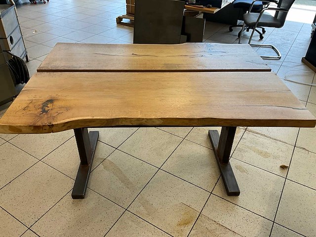 Boomstam eetkamertafel - afbeelding 2 van  4