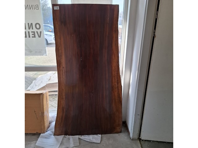 Boomstam eettafel - afbeelding 1 van  6