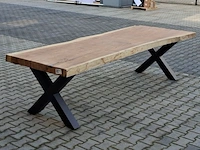 Boomstam eettafel