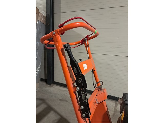 Boomstronkhakselaar - 13pk - benzine, dosko, 337-13h, 2017 - afbeelding 13 van  35