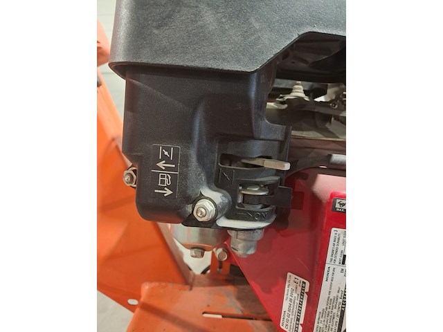 Boomstronkhakselaar - 13pk - benzine, dosko, 337-13h, 2017 - afbeelding 16 van  35